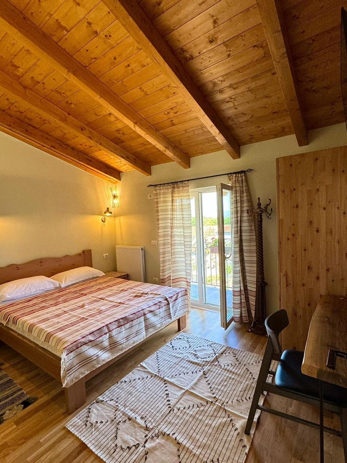 Guesthouse Marku - Mrizi I Zanave Fishte Exteriör bild