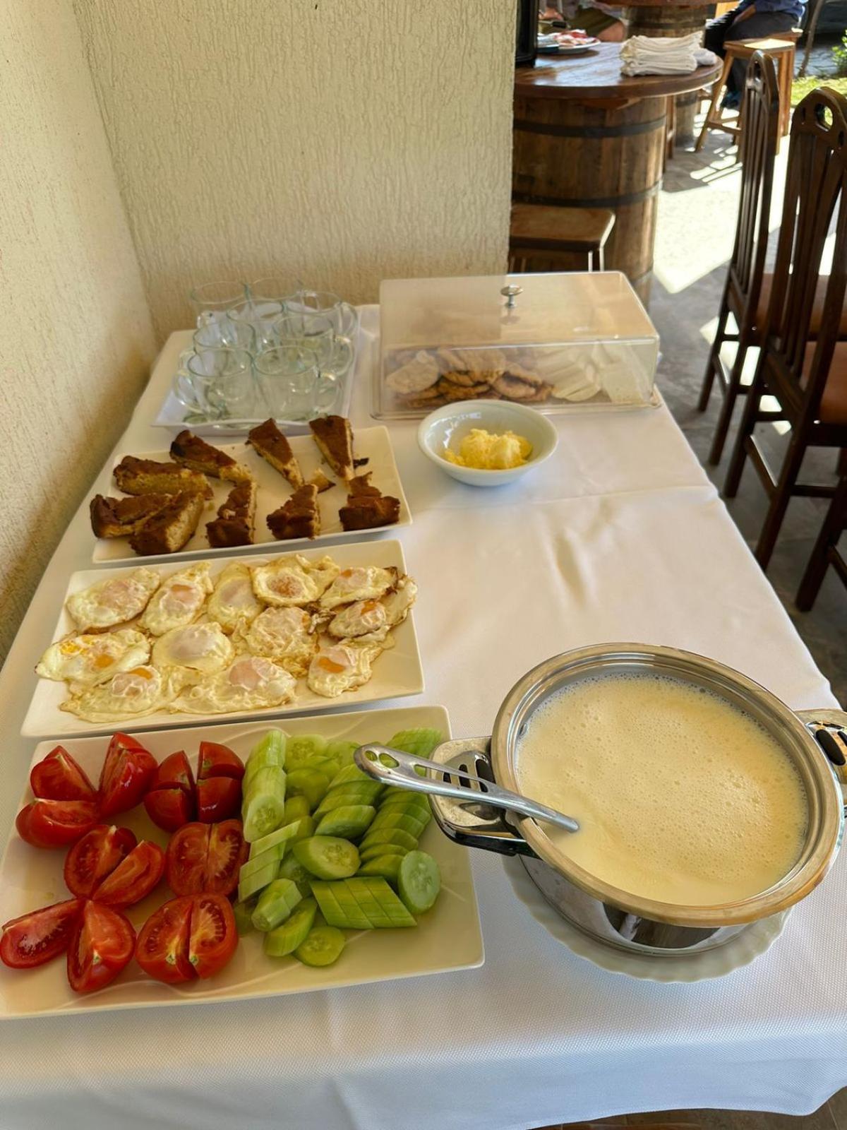 Guesthouse Marku - Mrizi I Zanave Fishte Exteriör bild